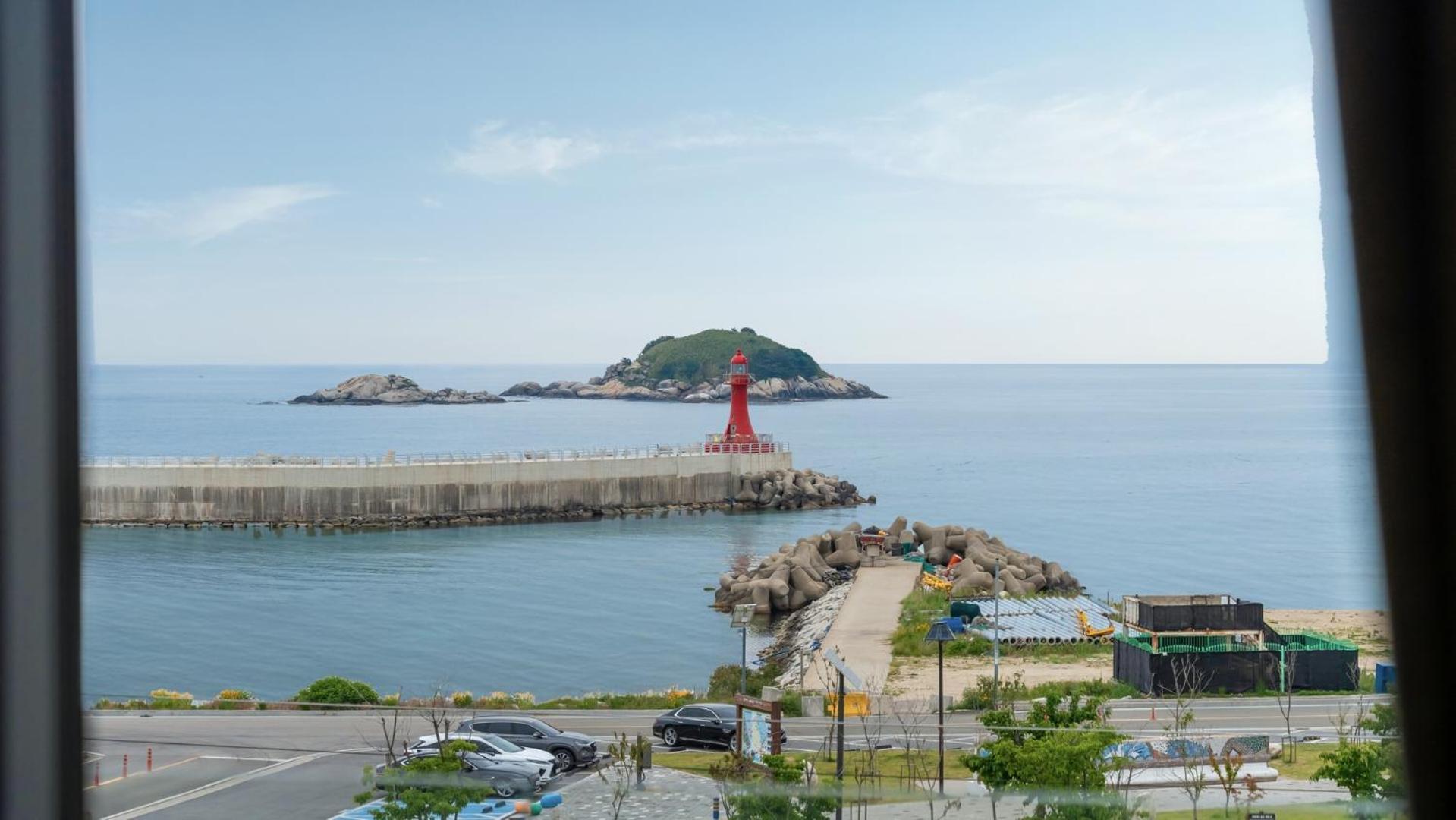 Goseong Gyeoulbada Ocean View Pension 客房 照片